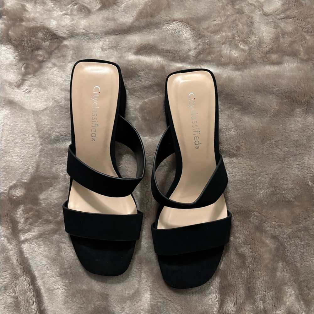 Cityclassified Sandals Women's Size 5.5 Elegant Black Faux Suede Sandals
